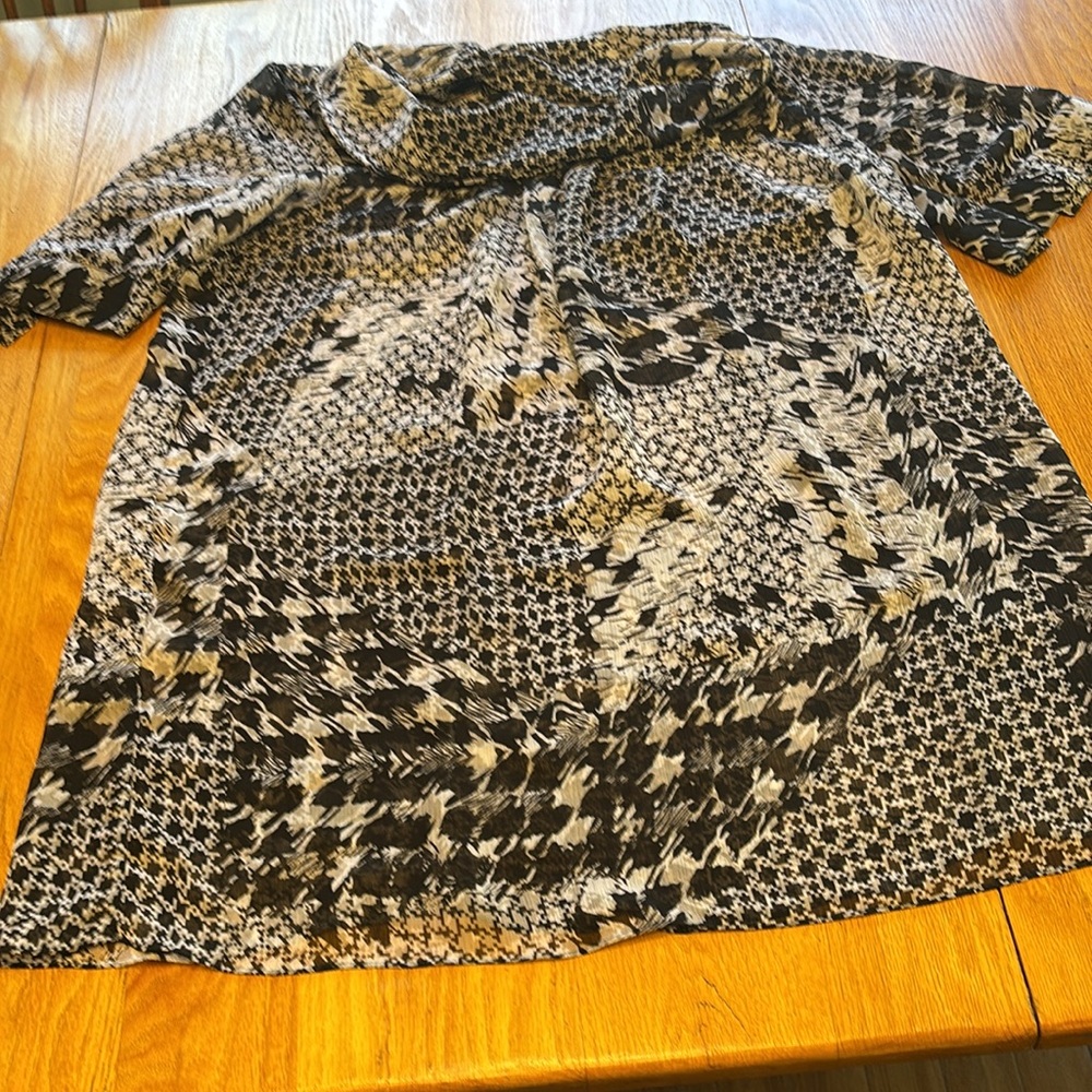 Woman’s Vintage Lane Bryant sheer blouse. - Picture 6 of 7